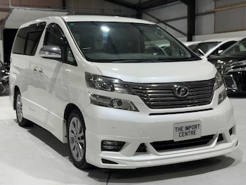 Used Toyota Vellfire 2011 for sale - 77083607: Photo