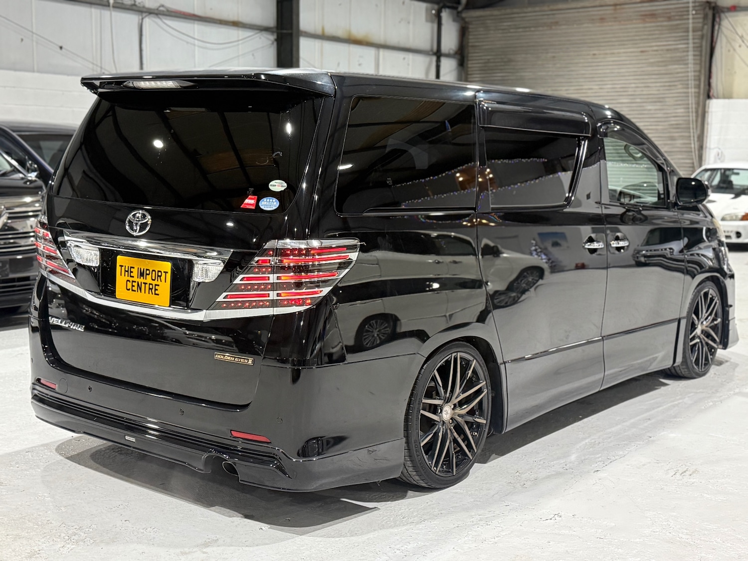 Used Toyota Vellfire 2014 for sale - 77071205: Photo 14