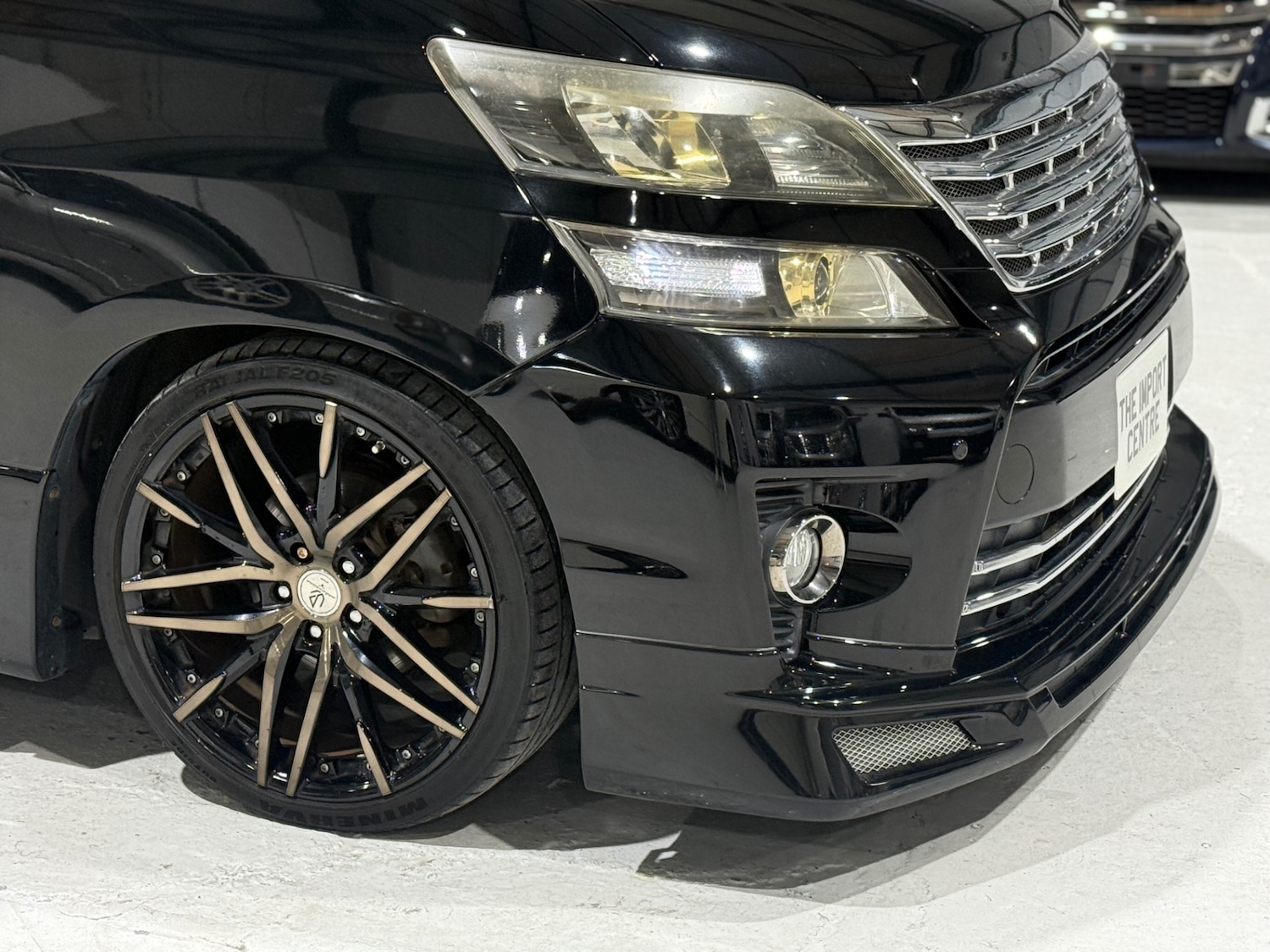 Used Toyota Vellfire 2014 for sale - 77071205: Photo 16