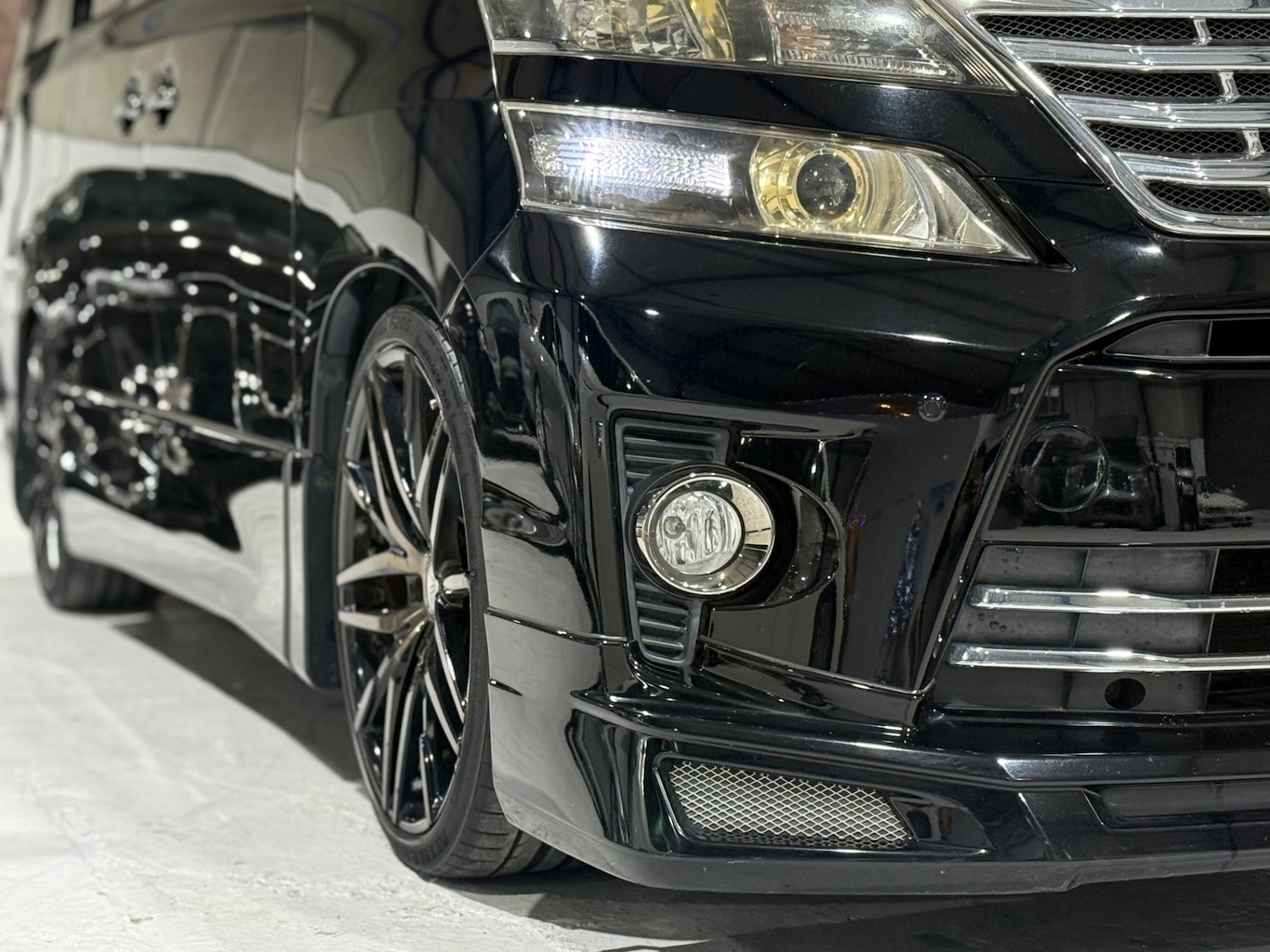 Used Toyota Vellfire 2014 for sale - 77071205: Photo 17