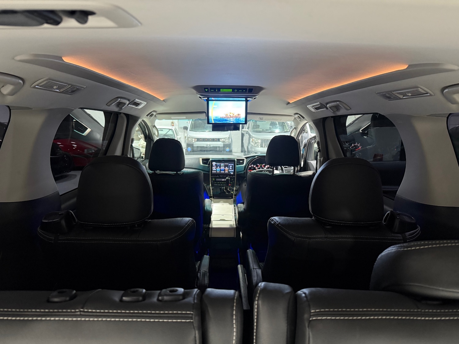 Used Toyota Vellfire 2014 for sale - 77071205: Photo 27