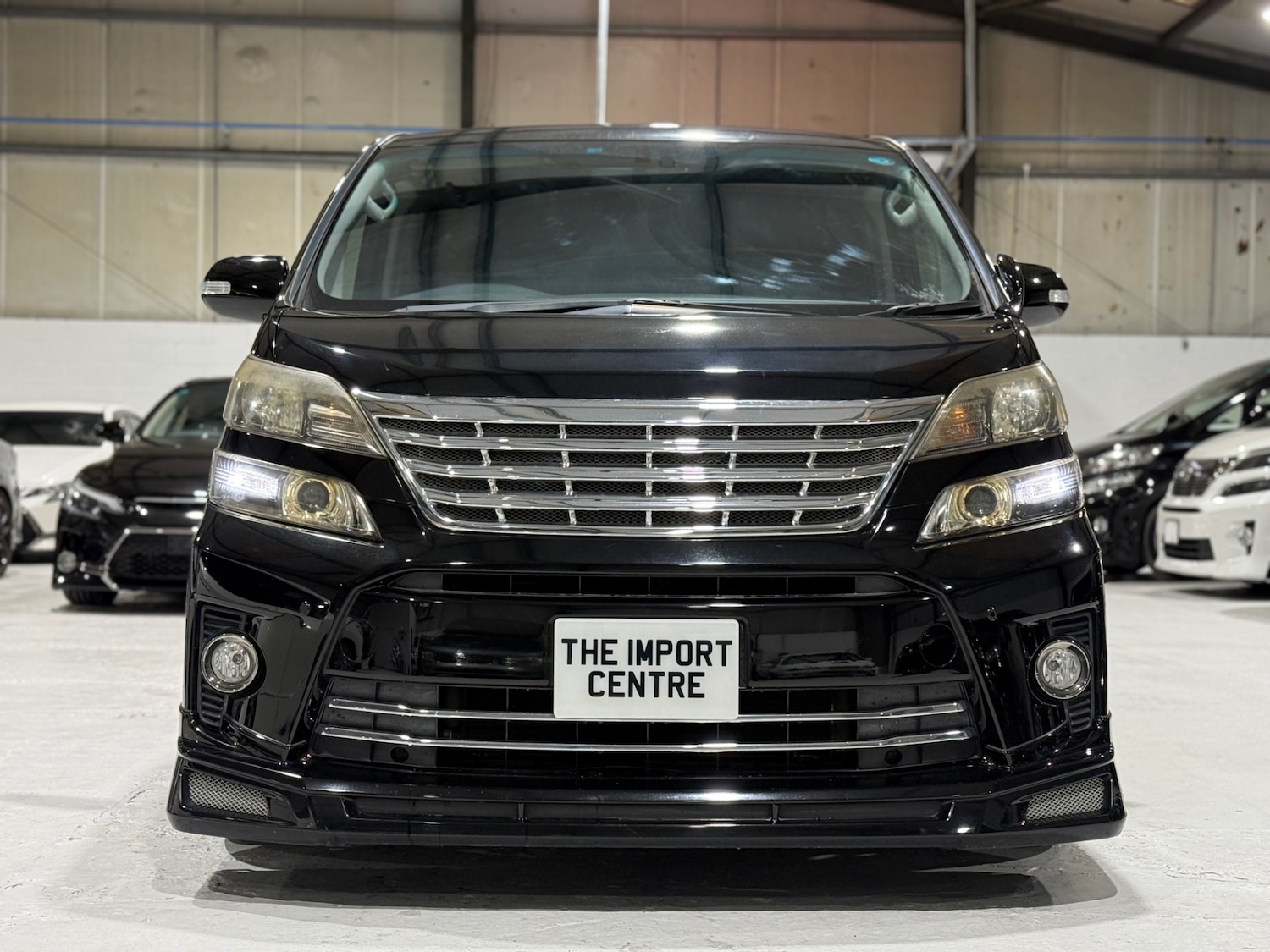 Used Toyota Vellfire 2014 for sale - 77071205: Photo 5