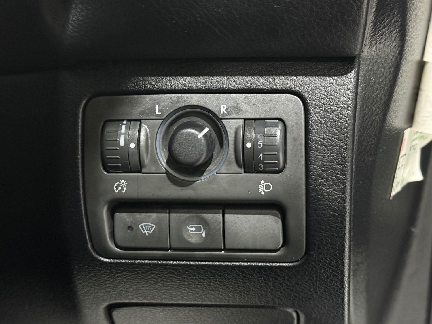 Used Subaru Legacy 2004 for sale - 77329473: Photo 33