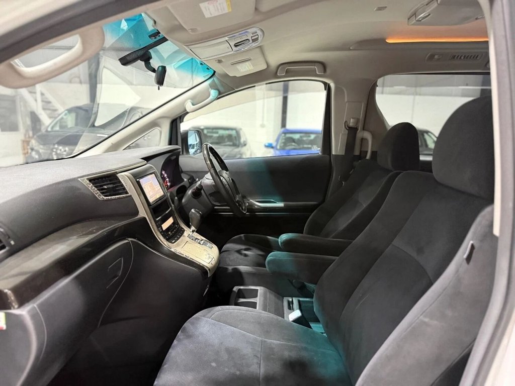Used Toyota Vellfire 2011 for sale - 77582214: Photo 24