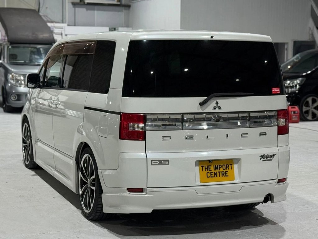 Used Mitsubishi Delica 2008 for sale - 77582223: Photo 12