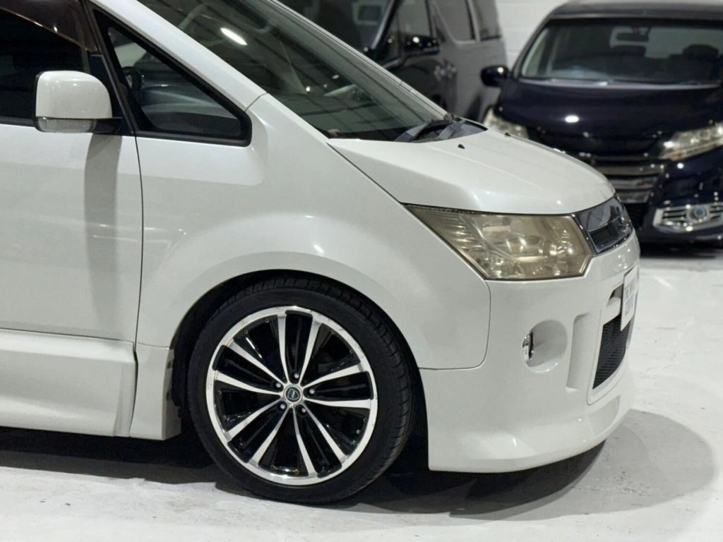 Used Mitsubishi Delica 2008 for sale - 77582223: Photo 17