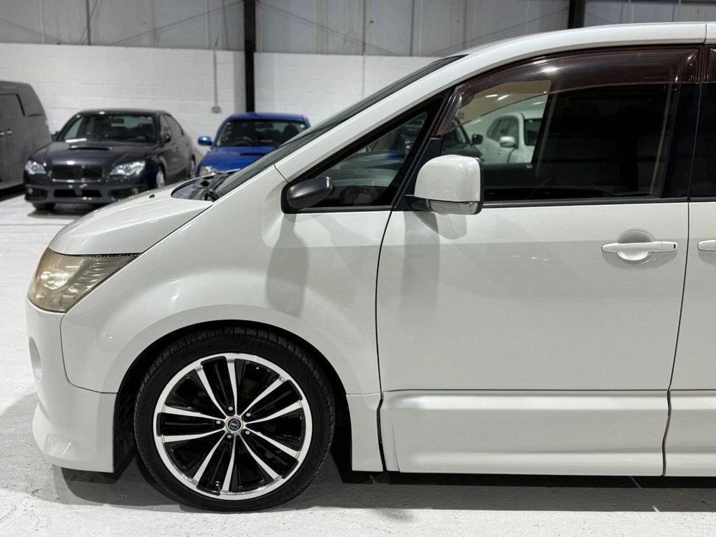 Used Mitsubishi Delica 2008 for sale - 77582223: Photo 5