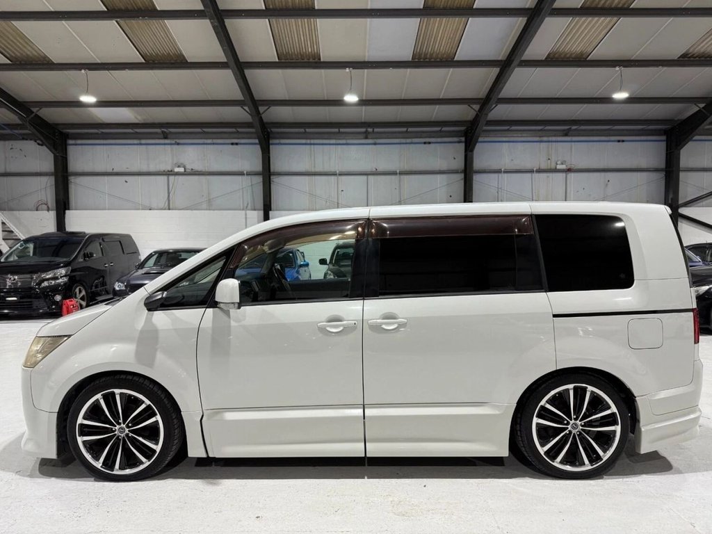 Used Mitsubishi Delica 2008 for sale - 77582223: Photo 6