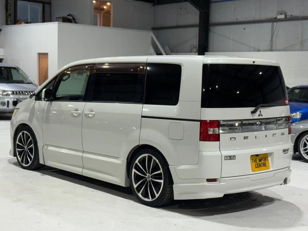 Used Mitsubishi Delica 2008 for sale - 77582223: Photo 9