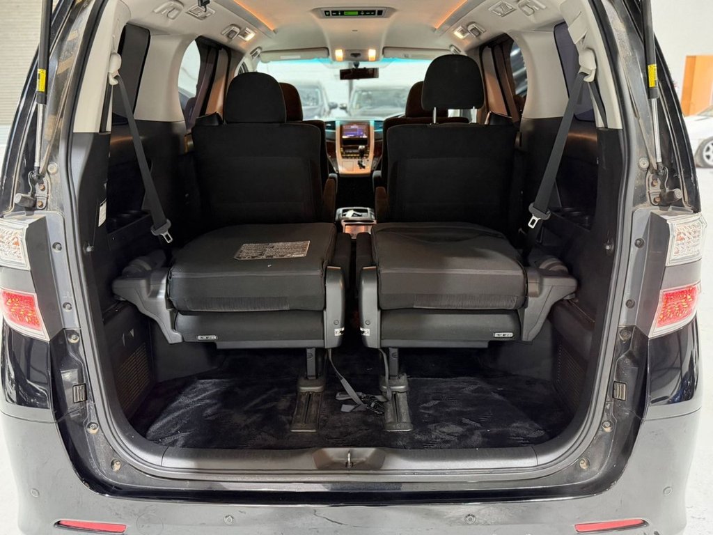 Used Toyota Vellfire 2013 for sale - 77588230: Photo 21