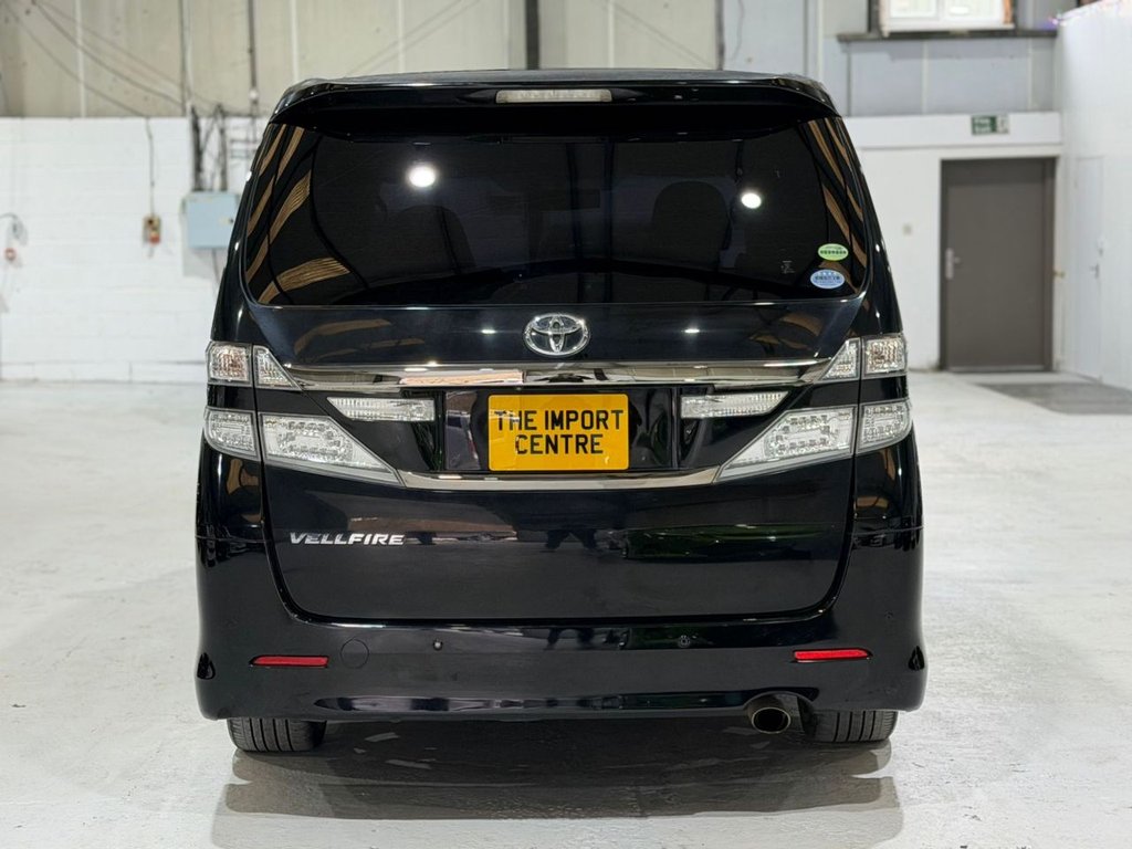 Used Toyota Vellfire 2013 for sale - 77588230: Photo 4