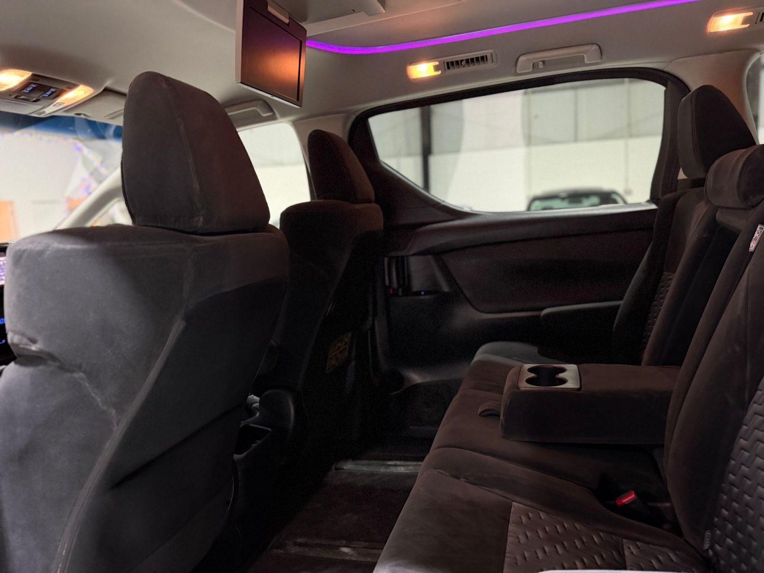 Used Toyota Vellfire 2015 for sale - 77071141: Photo 14