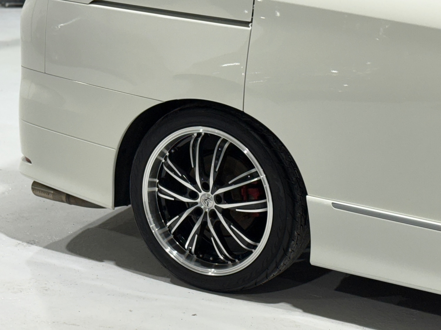 Used Nissan Elgrand 2012 for sale - 76924543: Photo 13