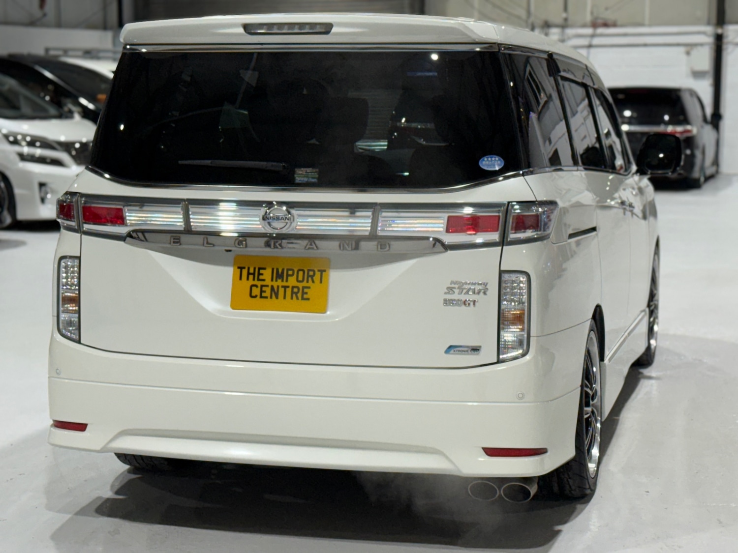 Used Nissan Elgrand 2012 for sale - 76924543: Photo 19