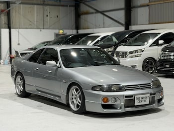 Used Nissan Skyline 1996 for sale - 77071154: Photo