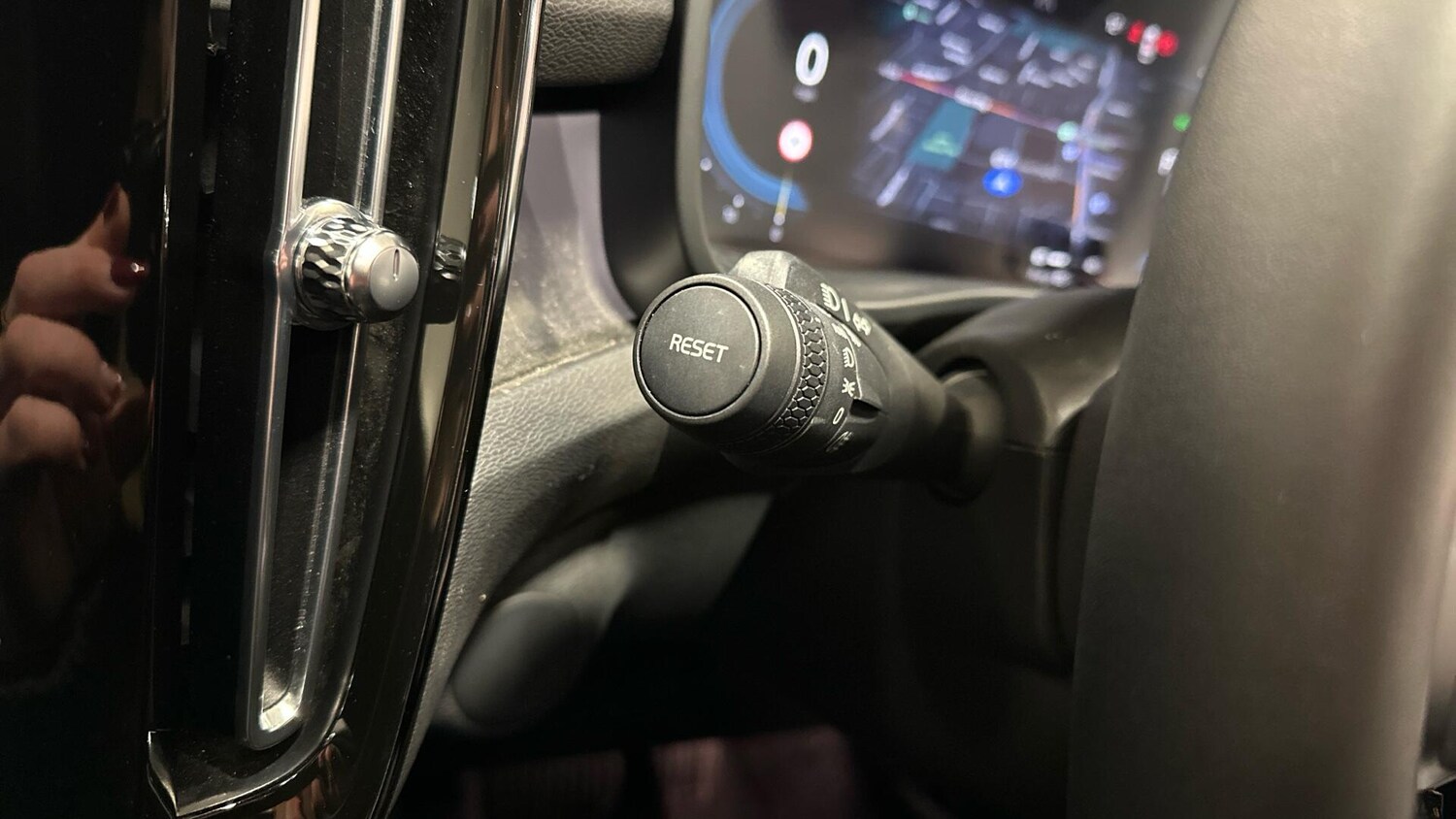 Used Volvo XC40 2022 for sale - 77672922: Photo 39