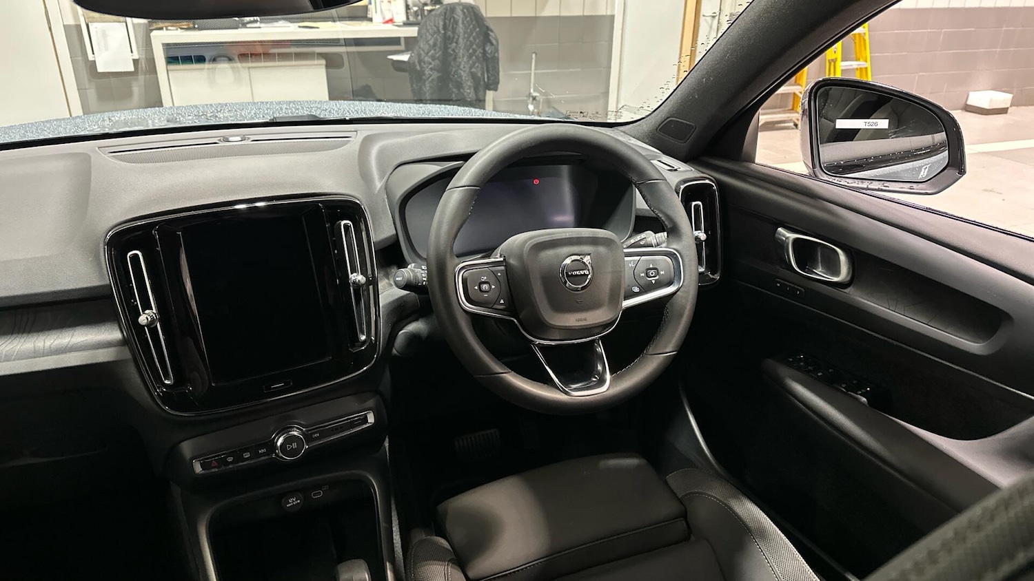 Used Volvo XC40 2022 for sale - 77672922: Photo 4