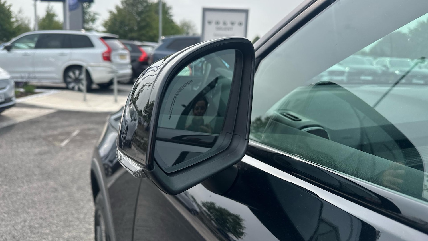 Used Volvo XC40 2025 for sale - 76513387: Photo 17