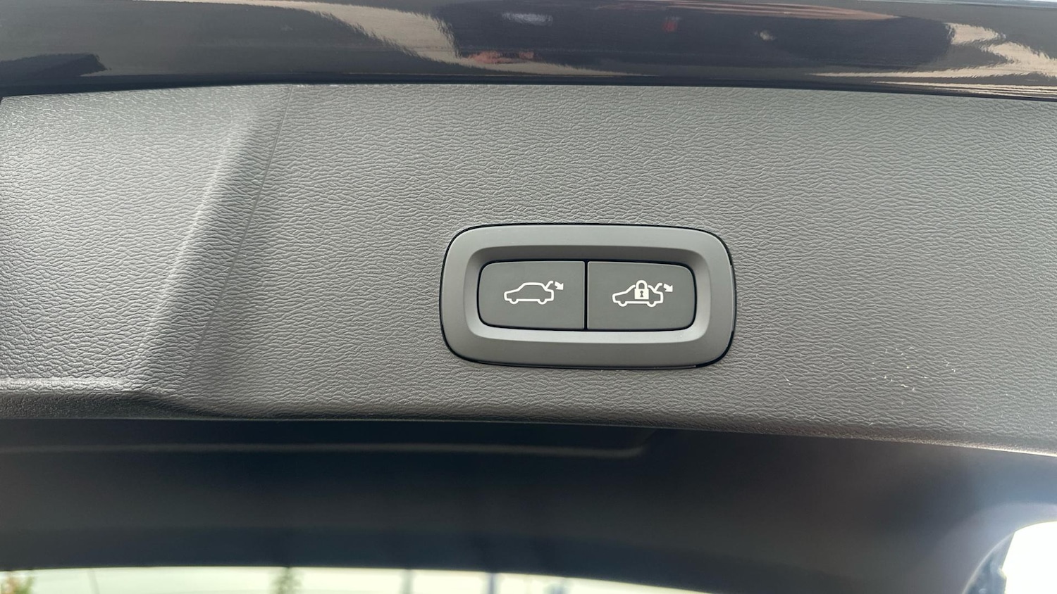 Used Volvo XC40 2025 for sale - 76513387: Photo 23