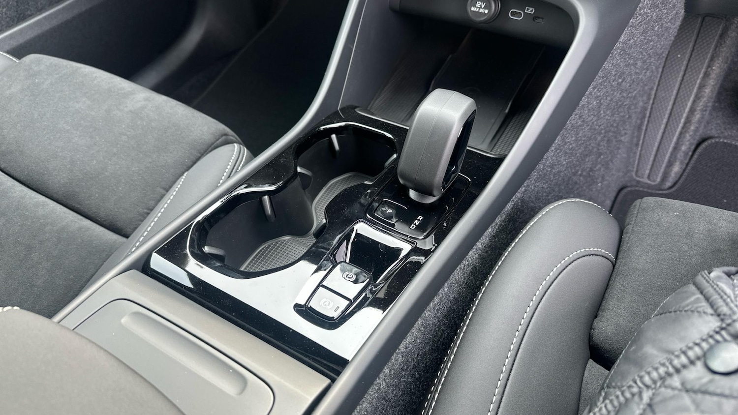 Used Volvo XC40 2025 for sale - 76513387: Photo 33