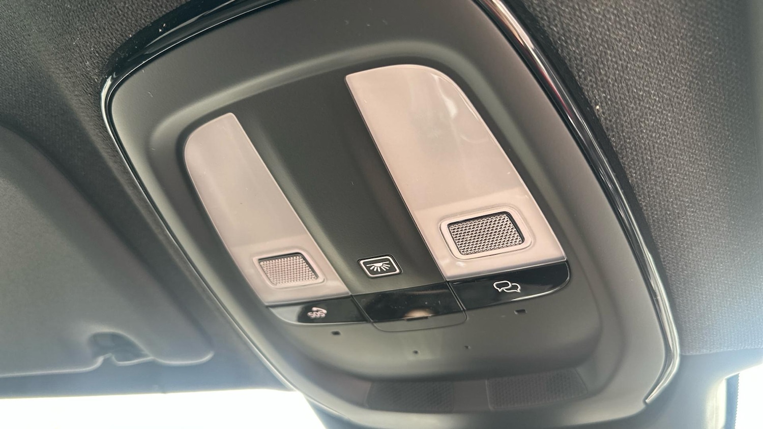 Used Volvo XC40 2025 for sale - 76513387: Photo 35