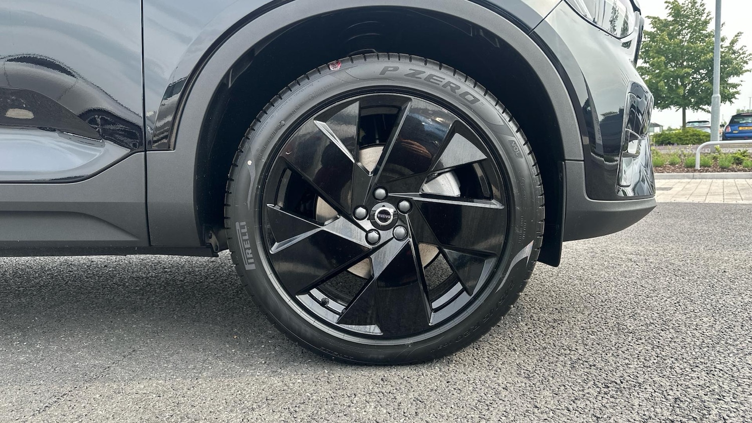 Used Volvo XC40 2025 for sale - 76513387: Photo 9