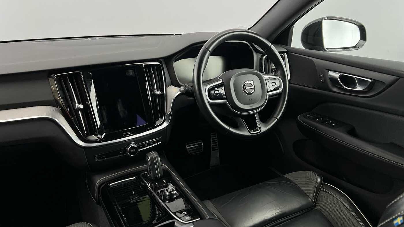 Used Volvo V60 2022 for sale - 77320642: Photo 8