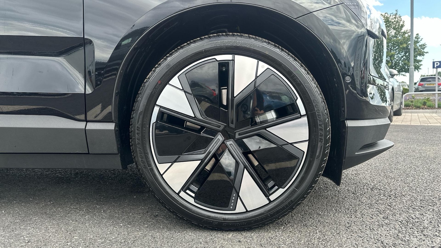 Used Volvo EX30 2025 for sale - 76380934: Photo 21