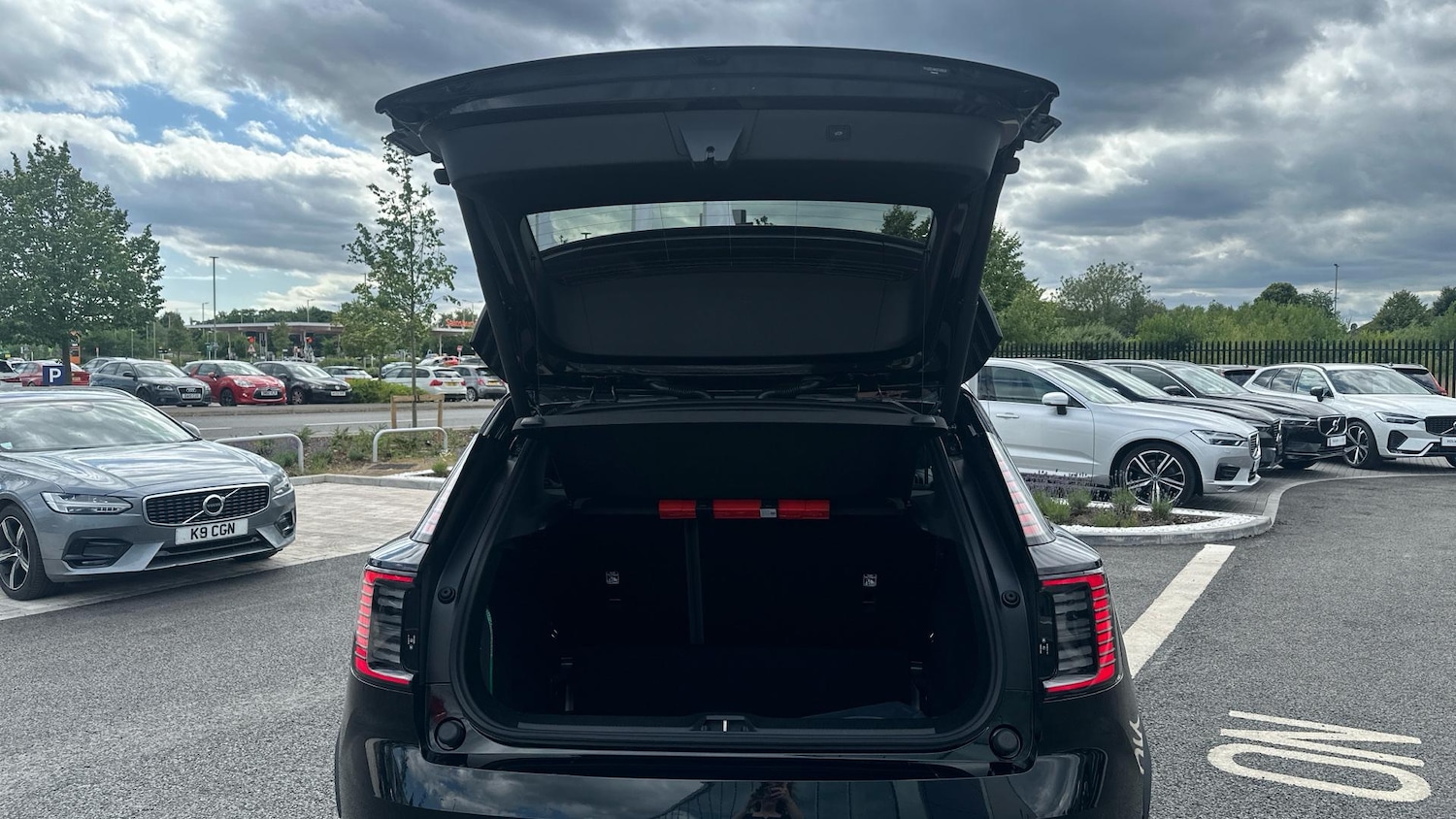 Used Volvo EX30 2025 for sale - 76380934: Photo 26