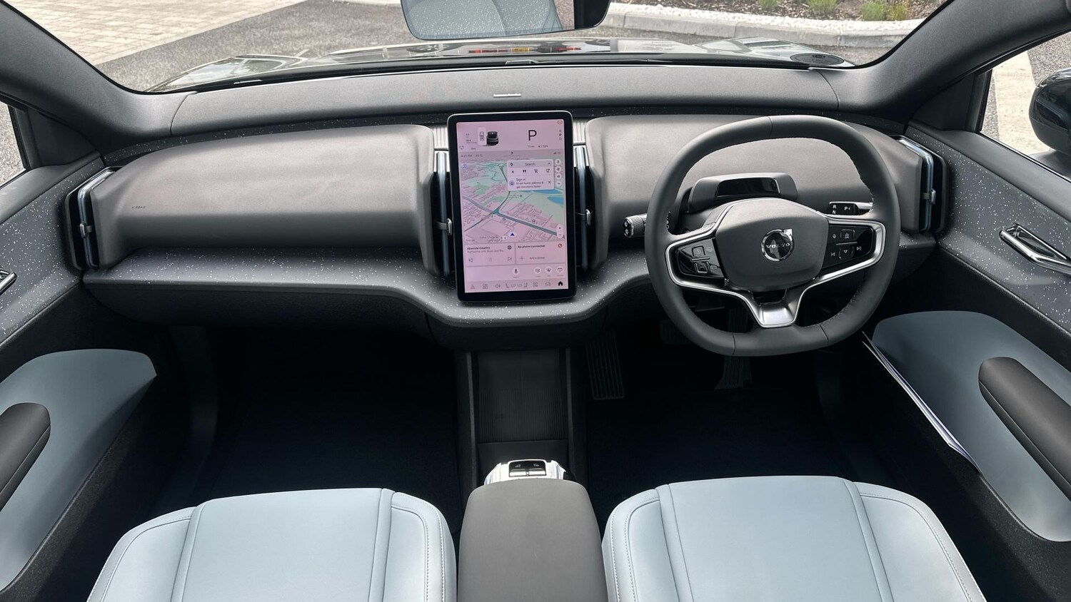 Used Volvo EX30 2025 for sale - 76380934: Photo 8