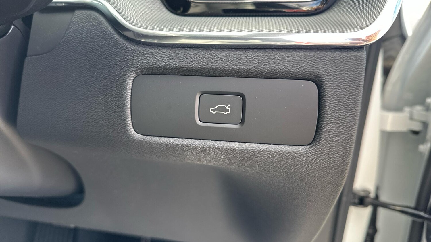 Used Volvo XC60 2025 for sale - 77957207: Photo 31