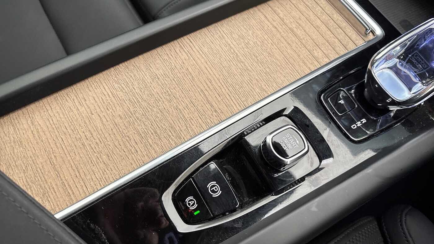 Used Volvo XC60 2025 for sale - 78006618: Photo 32