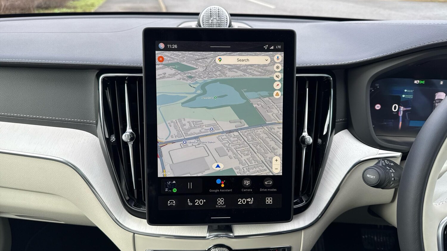 Used Volvo XC60 2025 for sale - 77039866: Photo 12