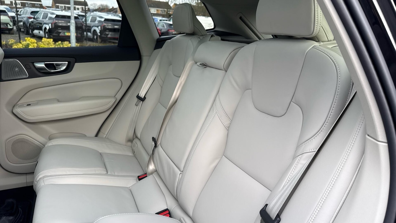 Used Volvo XC60 2025 for sale - 77039866: Photo 6