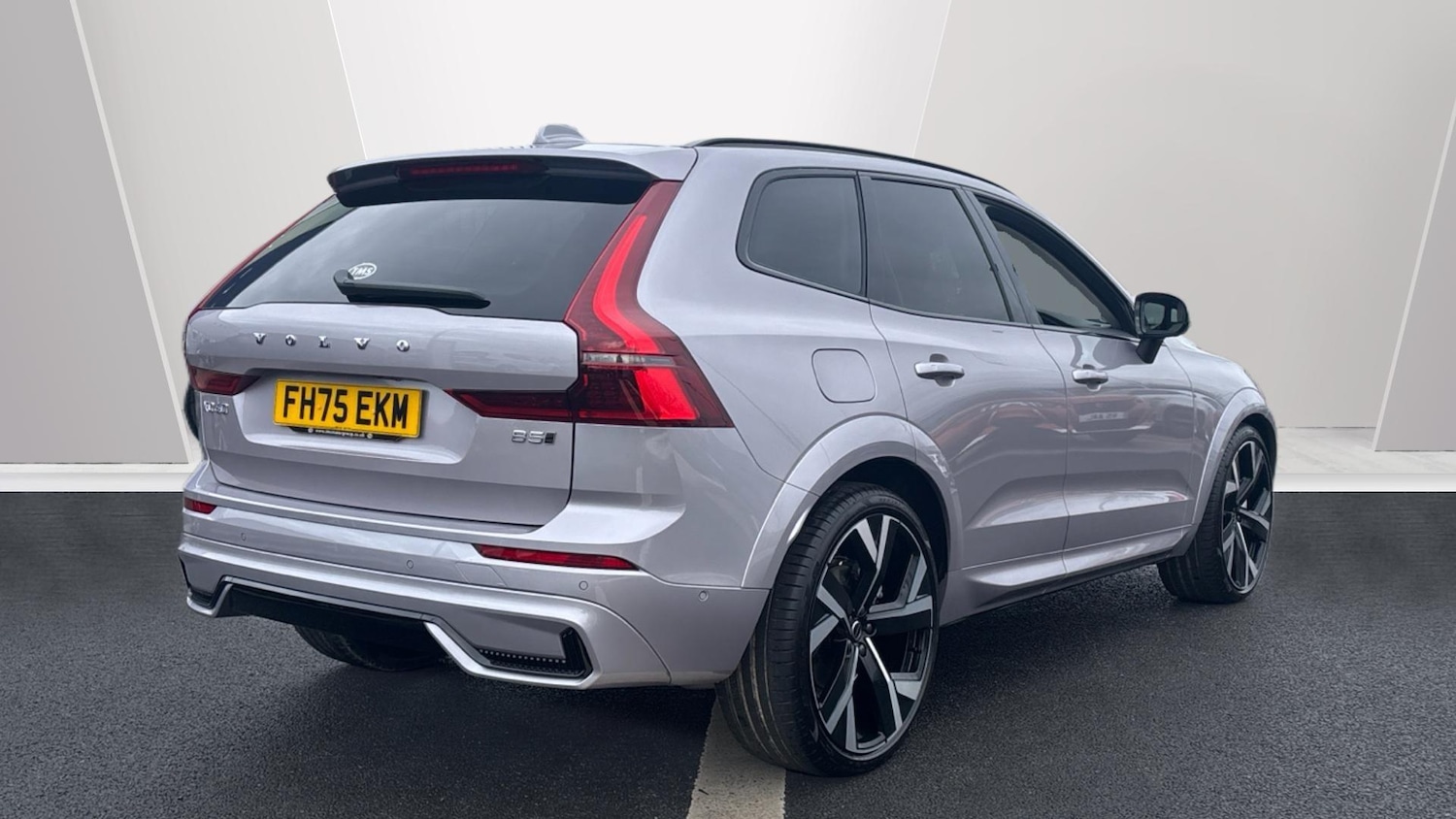 Used Volvo XC60 2026 for sale - 77672999: Photo 2