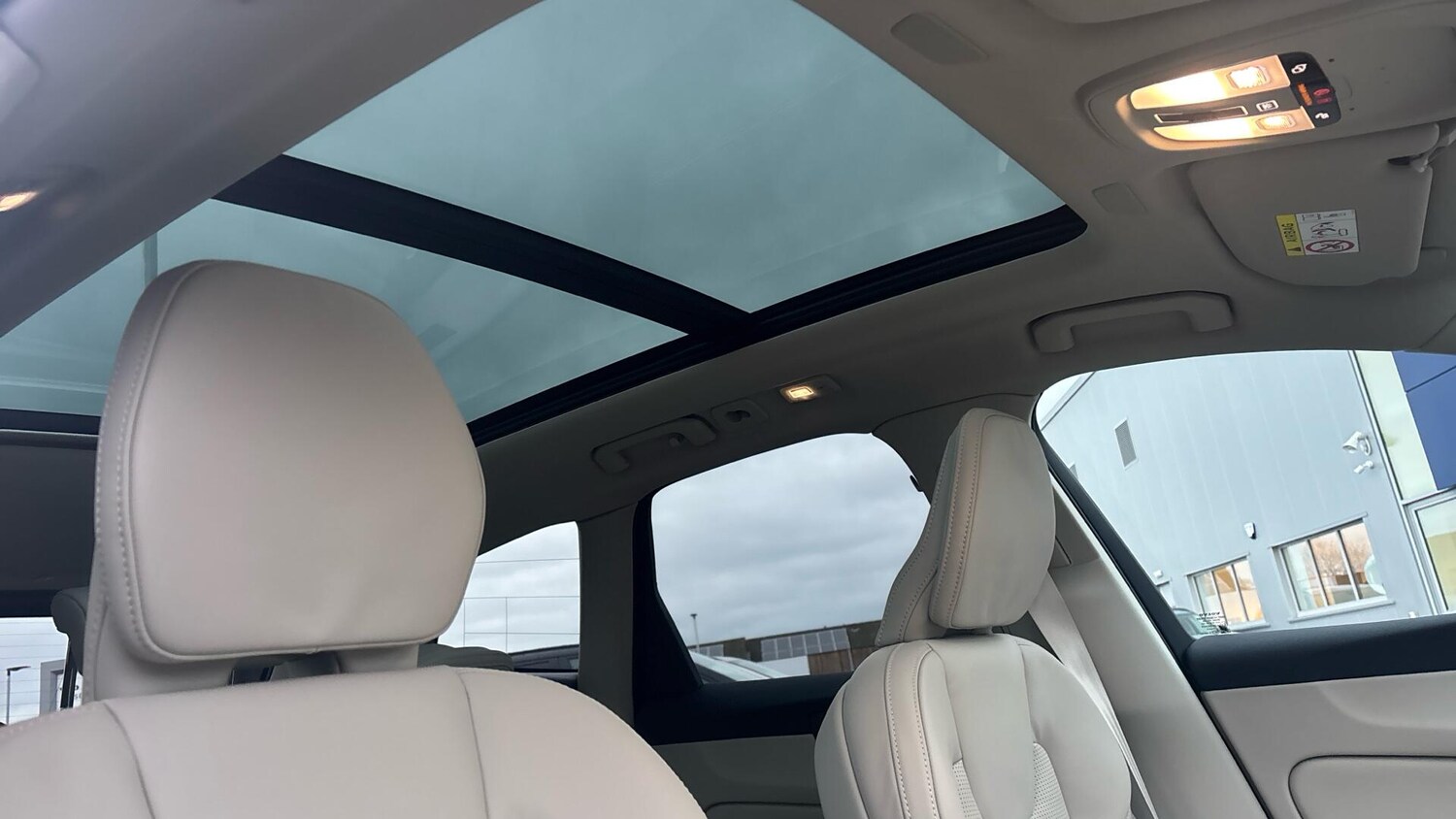 Used Volvo XC60 2026 for sale - 77672999: Photo 28