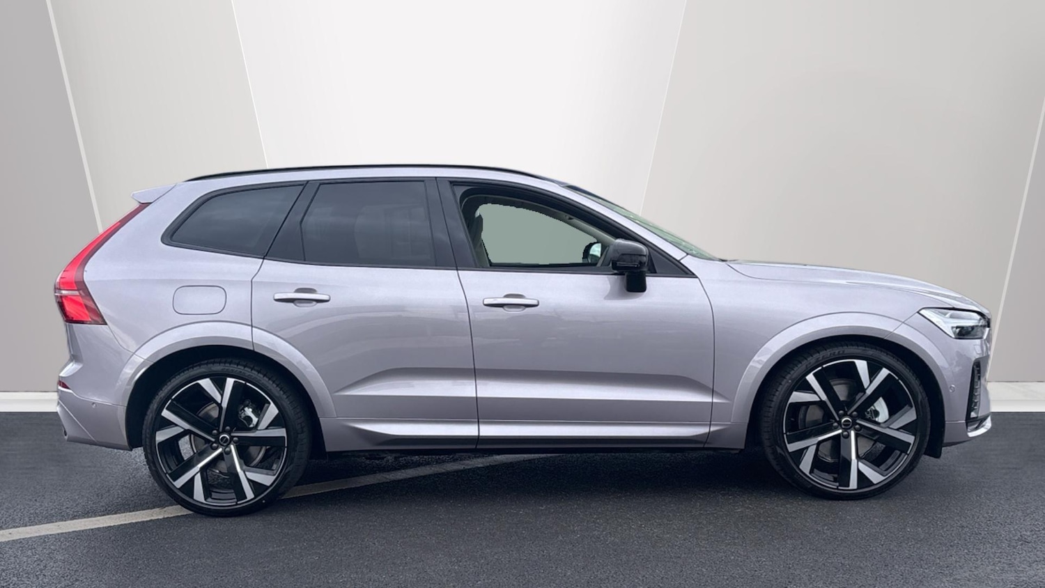 Used Volvo XC60 2026 for sale - 77672999: Photo 3