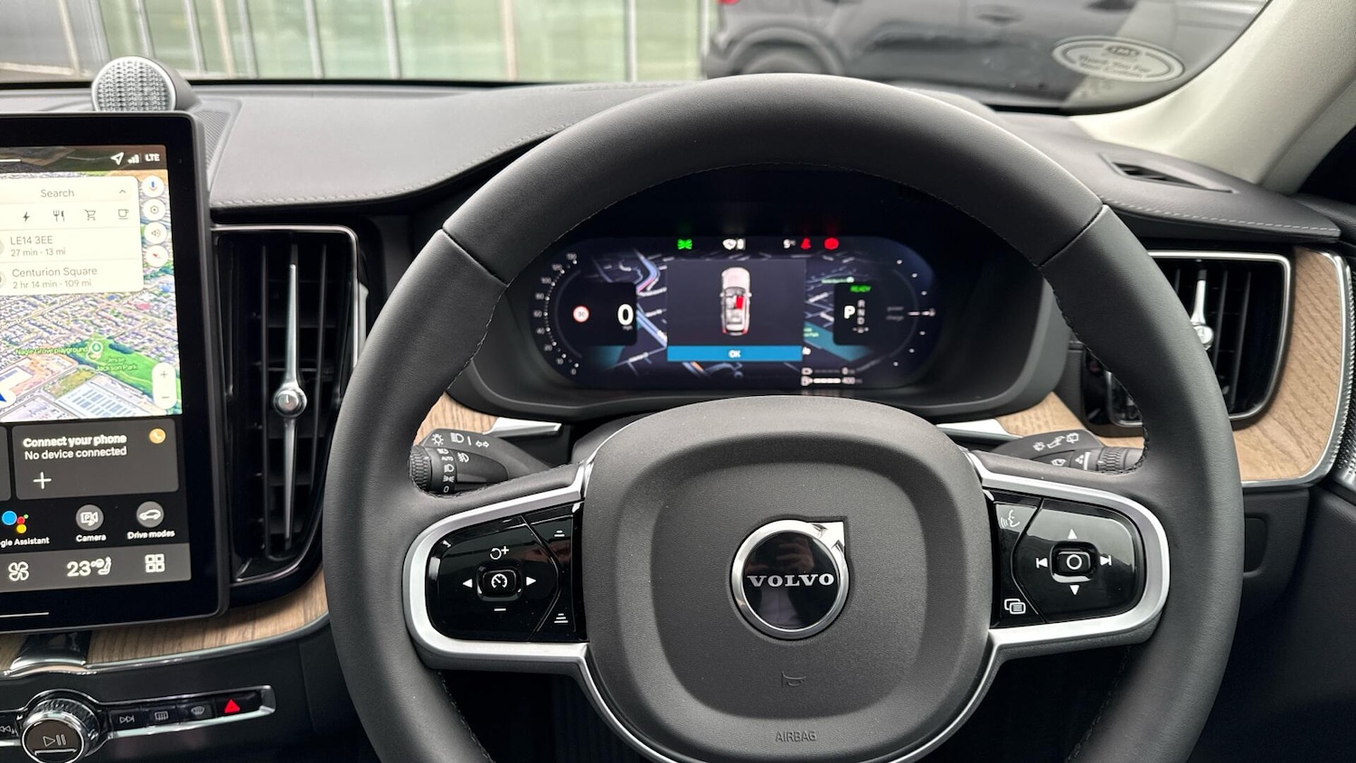 Used Volvo XC60 2025 for sale - 76866215: Photo 10