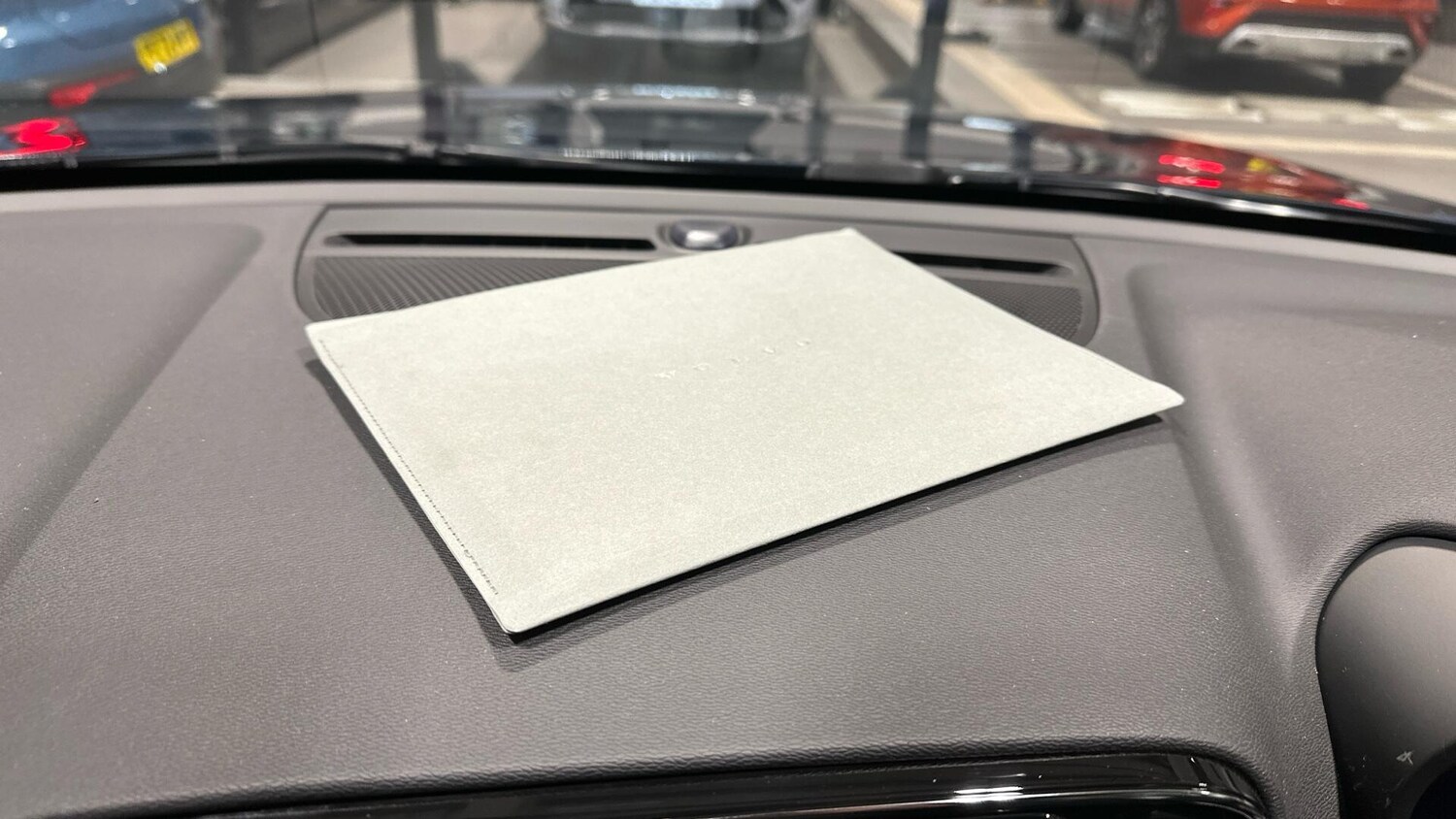 Used Volvo XC40 2025 for sale - 76965187: Photo 14