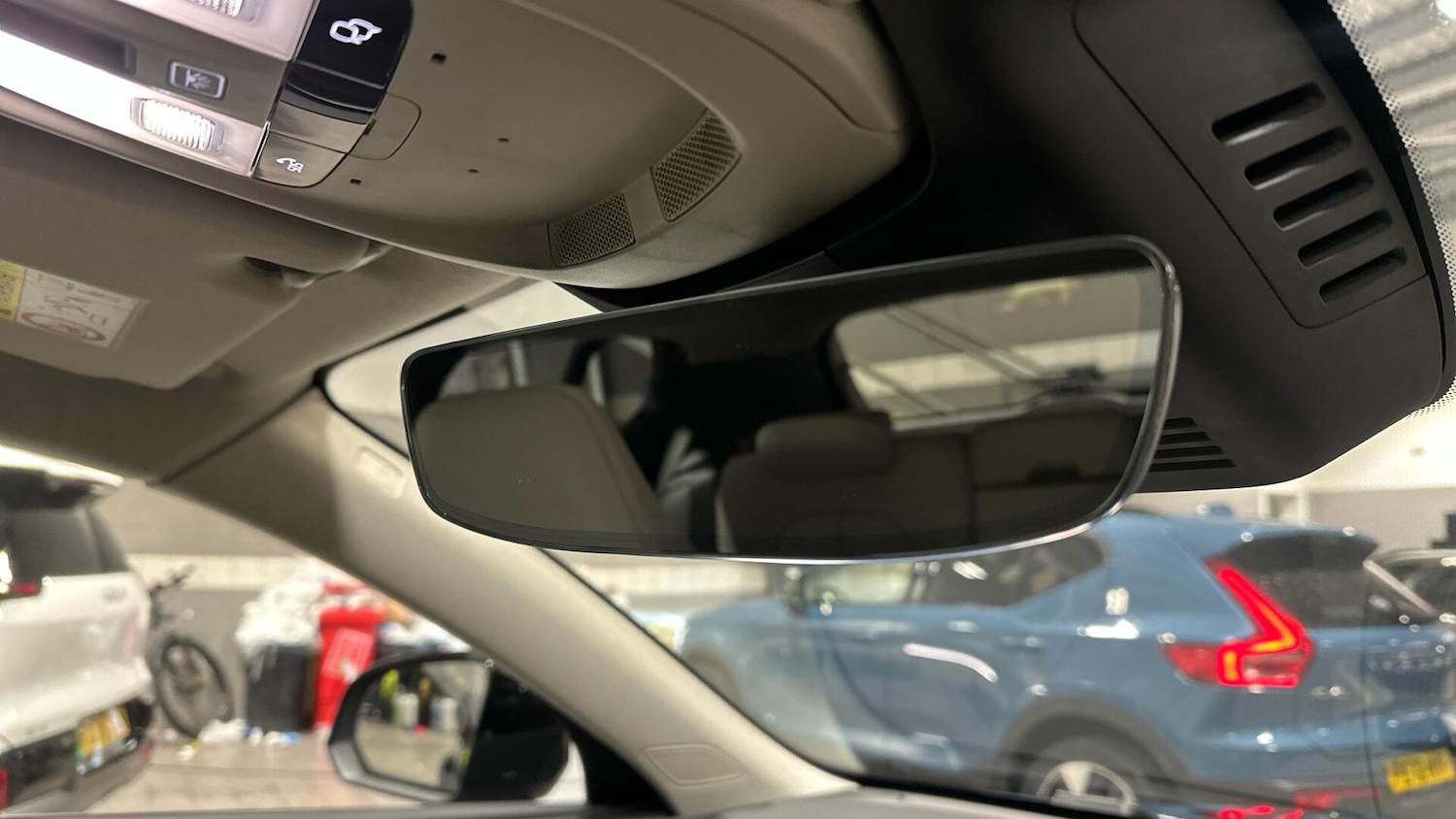 Used Volvo XC40 2025 for sale - 76965187: Photo 38