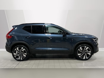 Used Volvo XC40 2025 for sale - 76965187: Photo