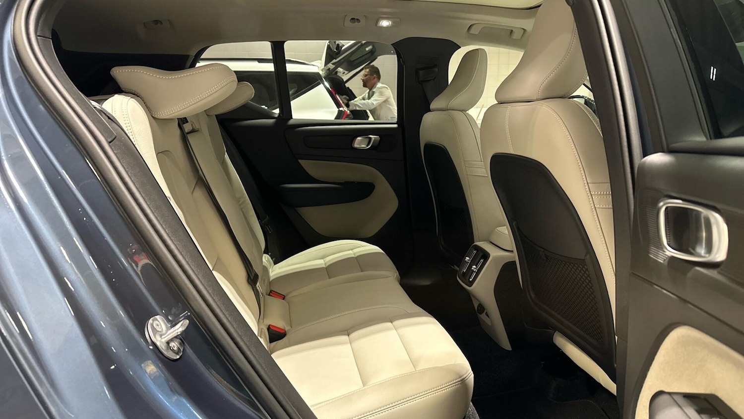 Used Volvo XC40 2025 for sale - 76965187: Photo 6