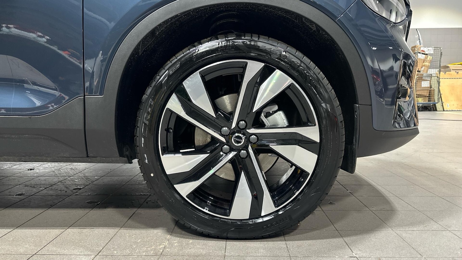 Used Volvo XC40 2025 for sale - 76965187: Photo 9