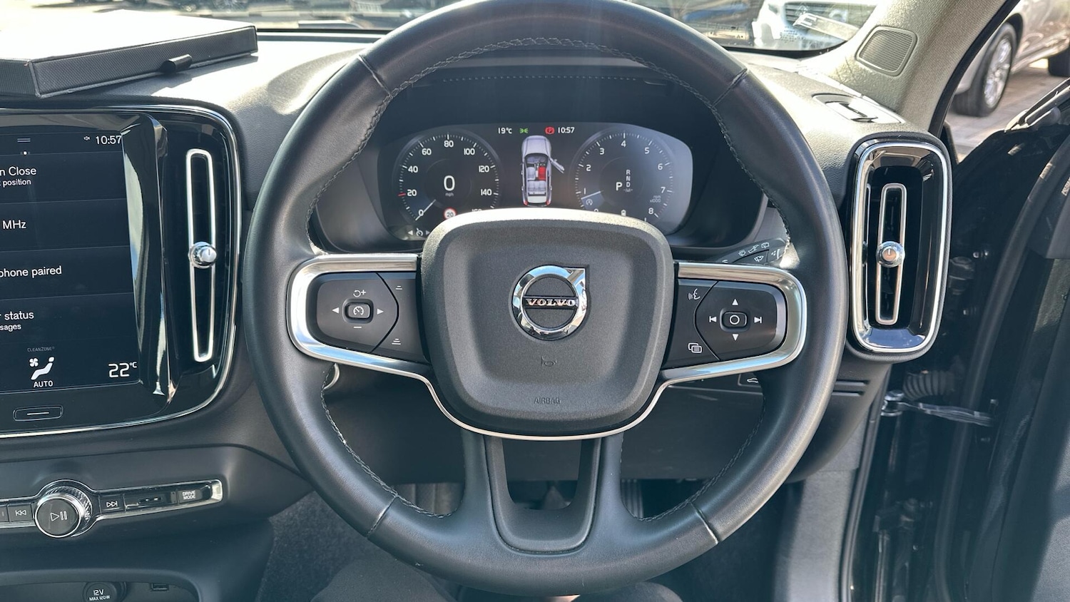 Used Volvo XC40 2021 for sale - 76446590: Photo 10