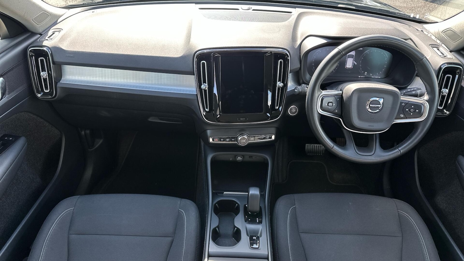 Used Volvo XC40 2021 for sale - 76446590: Photo 5