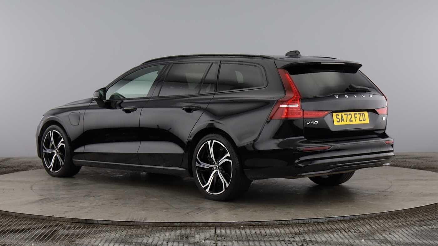 Used Volvo V60 2022 for sale - 77440408: Photo 3