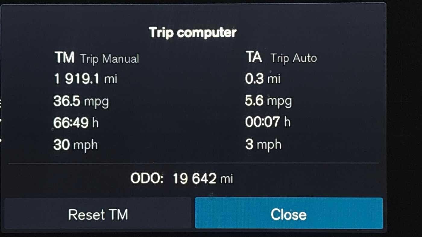 Used Volvo XC40 2025 for sale - 77737259: Photo 9