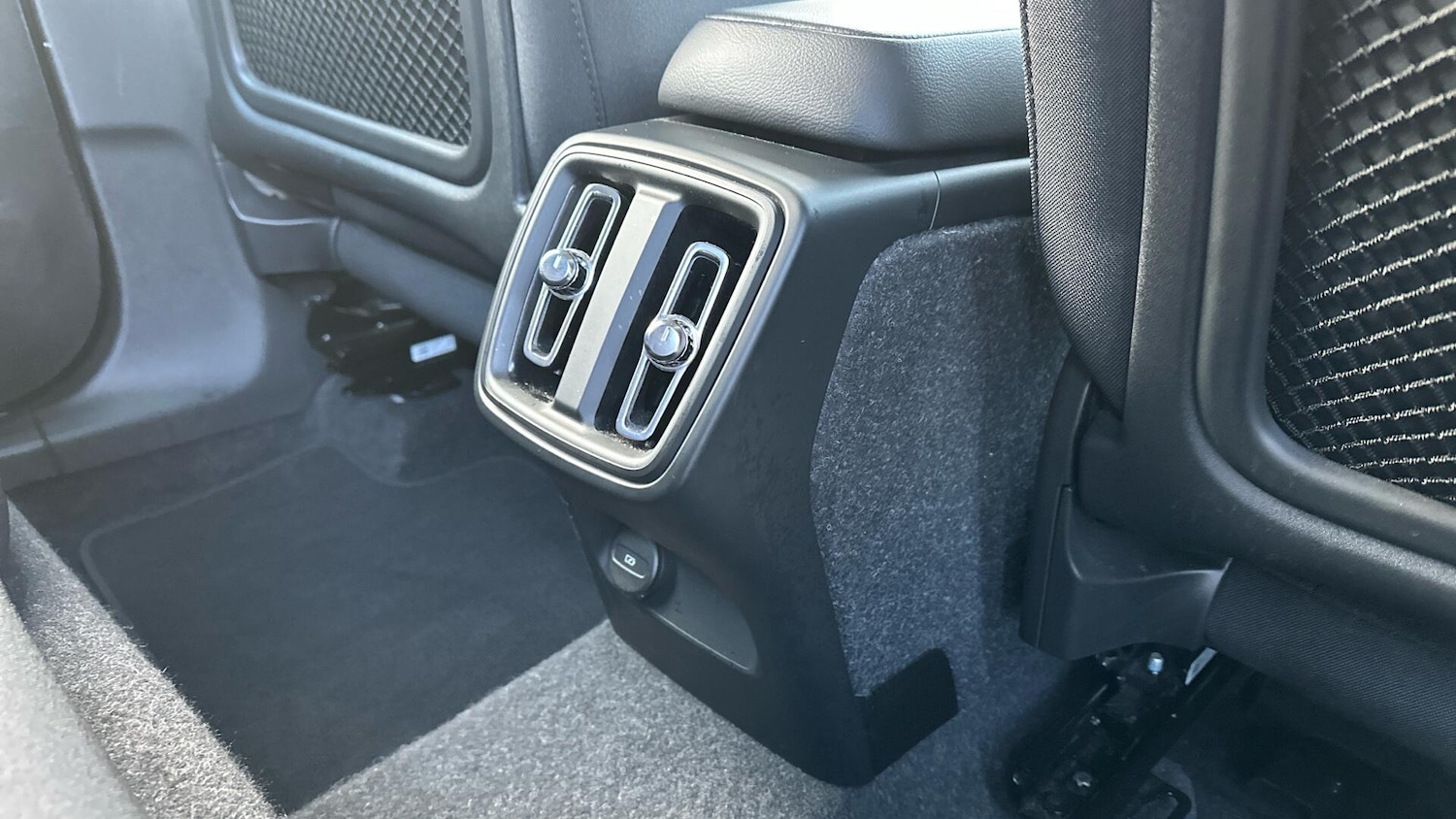 Used Volvo XC40 2021 for sale - 76446597: Photo 23