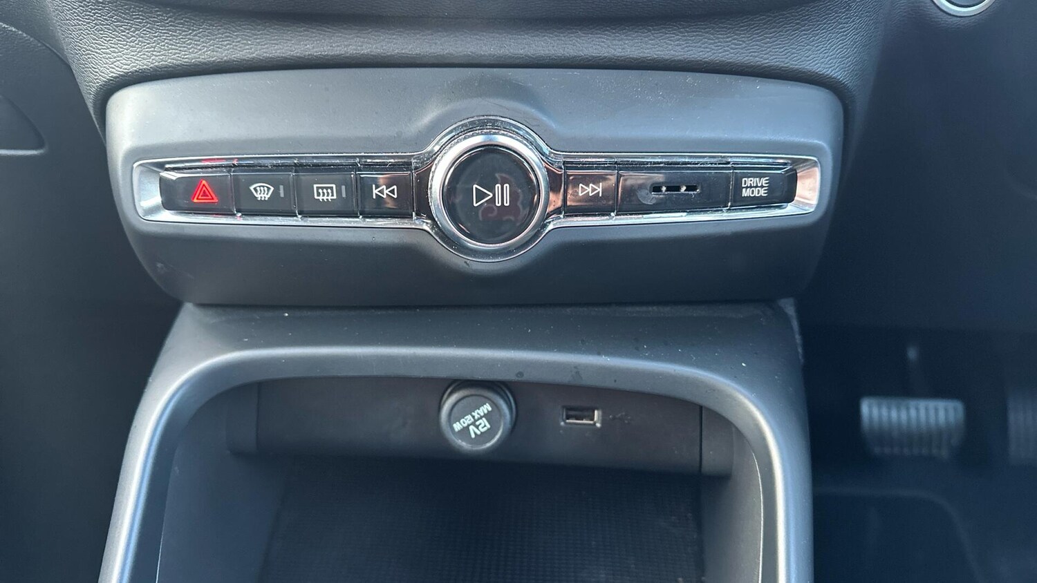 Used Volvo XC40 2021 for sale - 76446597: Photo 34