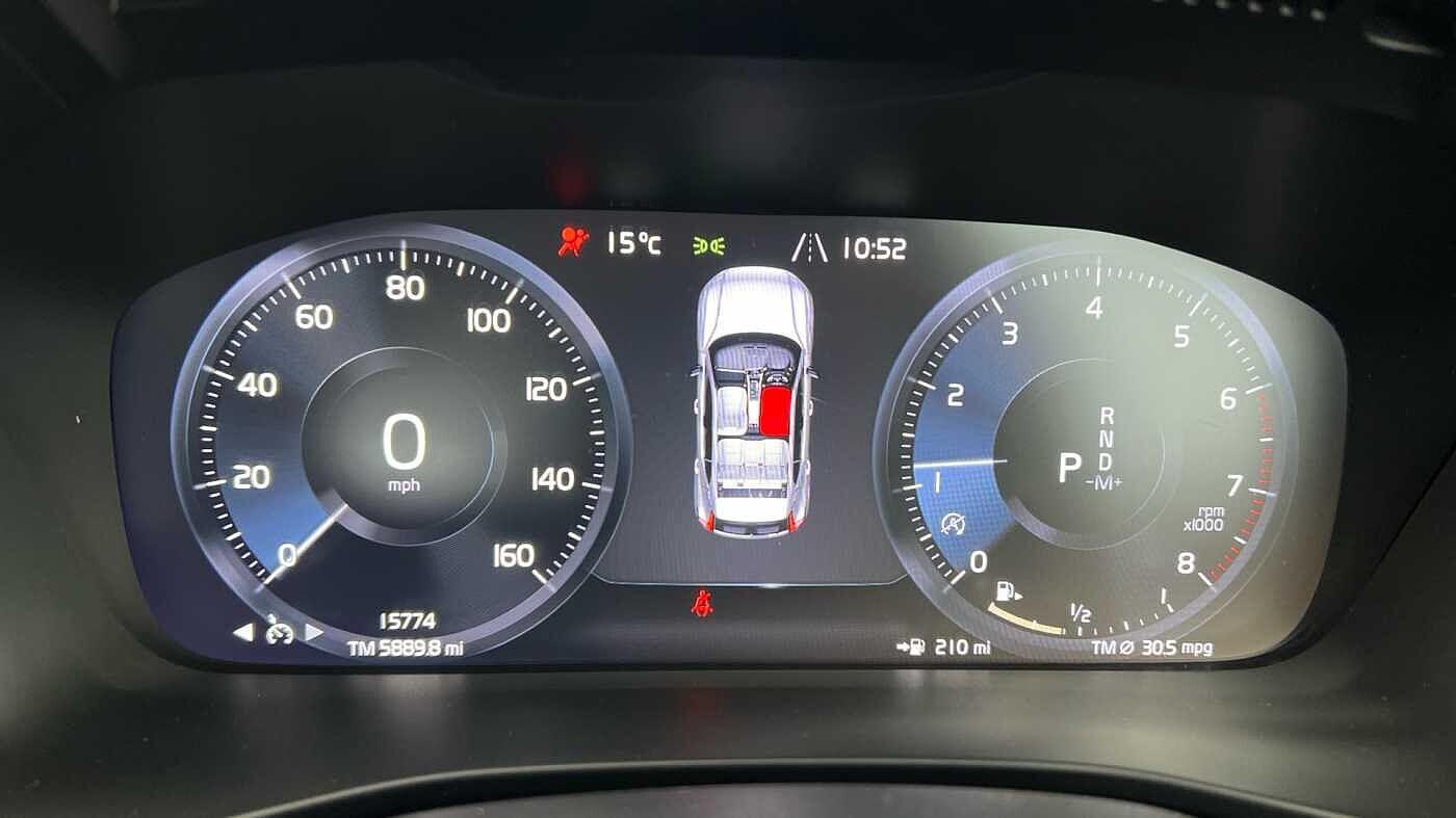 Used Volvo XC40 2021 for sale - 76446597: Photo 9